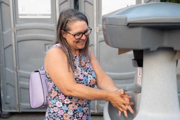 Best Affordable portable toilet rental  in Clarkson, KY